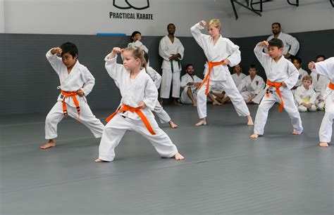 Este posibil să practicați karate cu varice?